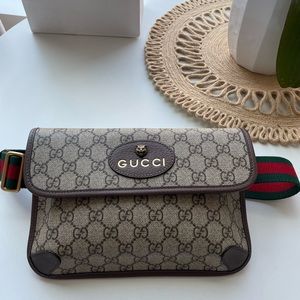 Never worn Gucci belt bag